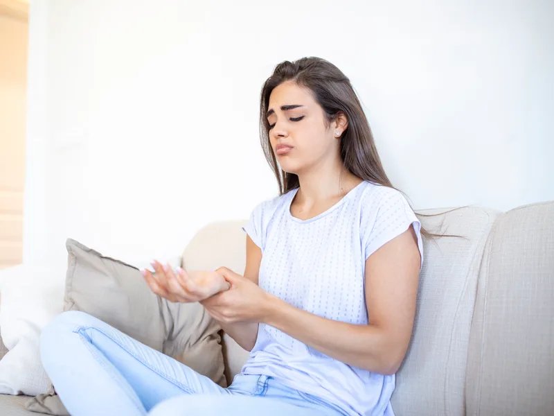 Heights Chiropractic Center treating carpal tunnel syndrome in Houston