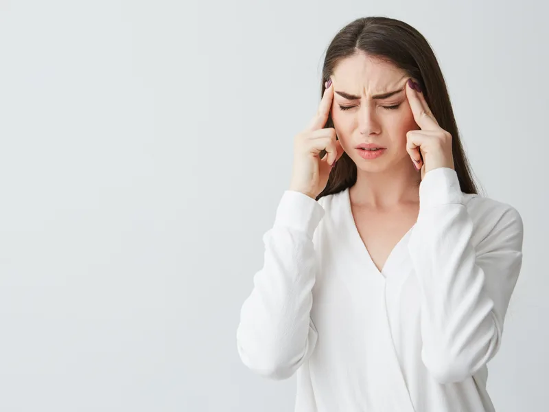 How Heights Chiropractic Center treats headaches & migraines in Houston