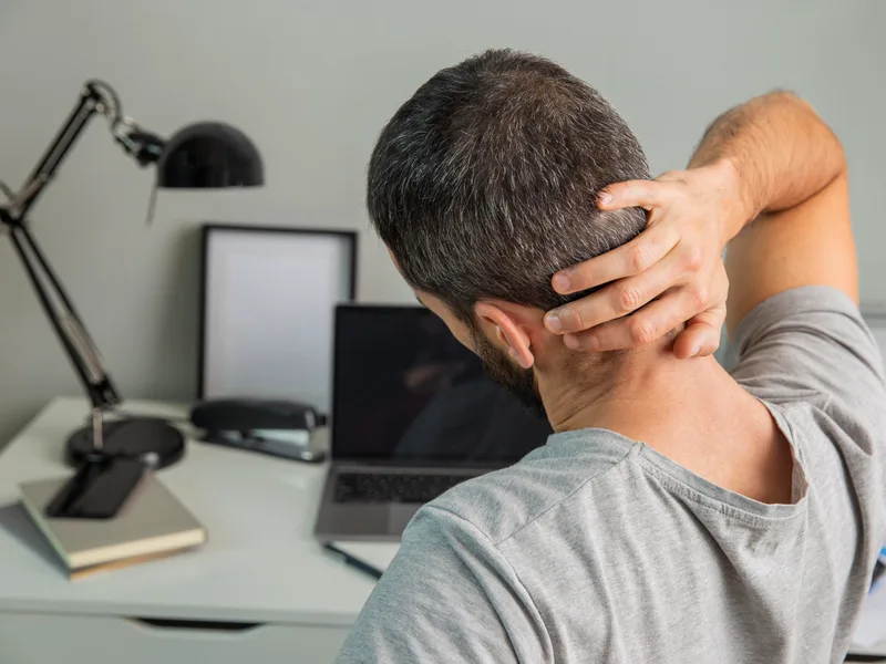 Heights Chiropractic Center treating neck pain in Houston