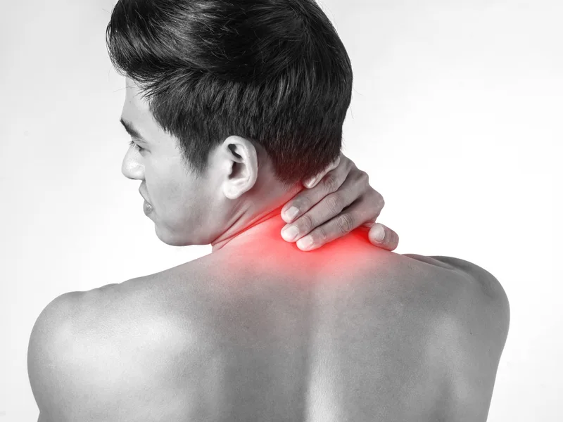Heights Chiropractic Center treating pinched nerve in Houston