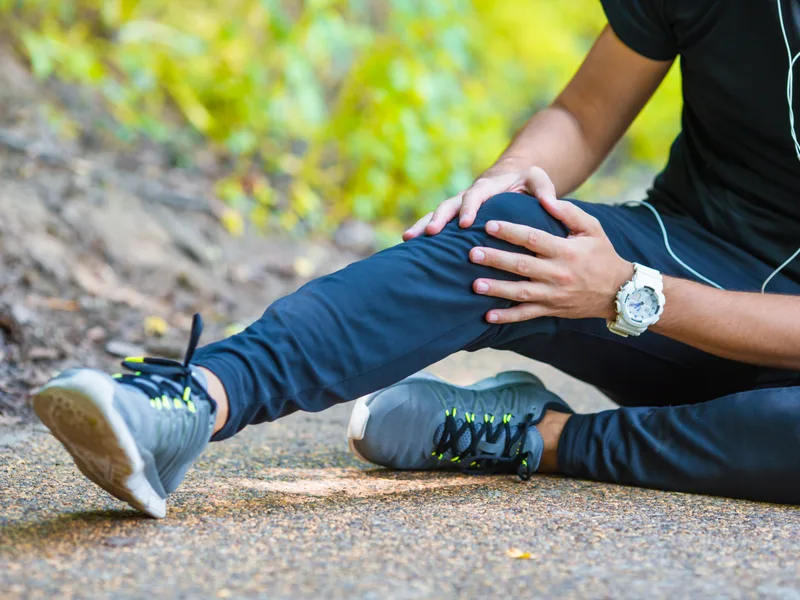How Heights Chiropractic Center treats sprains & strains in Houston